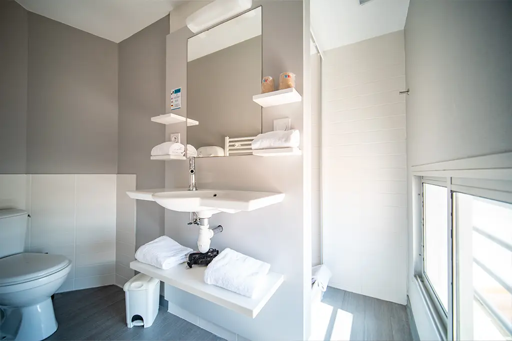 chambre confort pour duo à Les Sables d'Olonne hôtel La Villa Saint Jean
