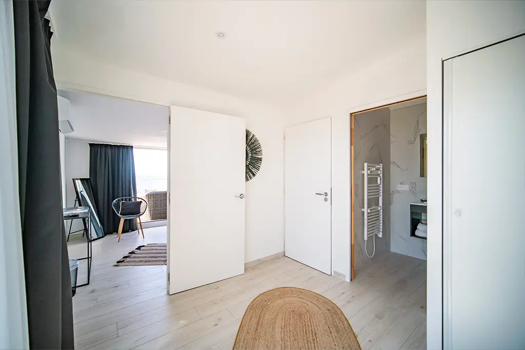 chambre luxe avec salon à Les Sables d'Olonne hôtel La Villa Saint Jean