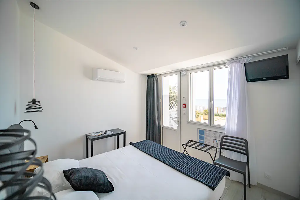 chambre luxe vue mer à Les Sables d'Olonne hôtel La Villa Saint Jean