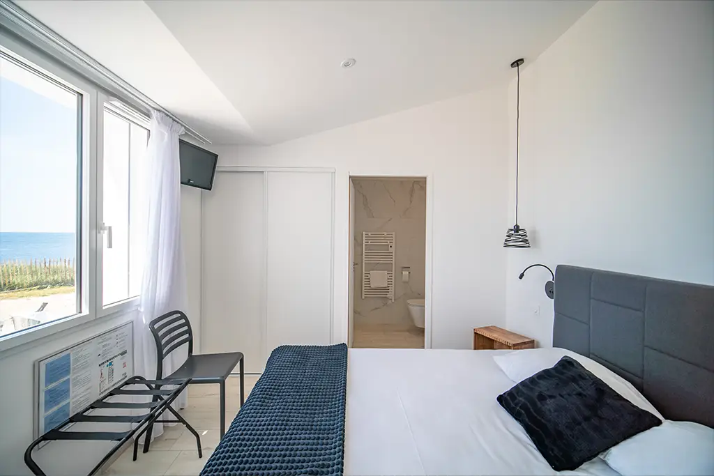 chambre luxe vue mer à Les Sables d'Olonne hôtel La Villa Saint Jean