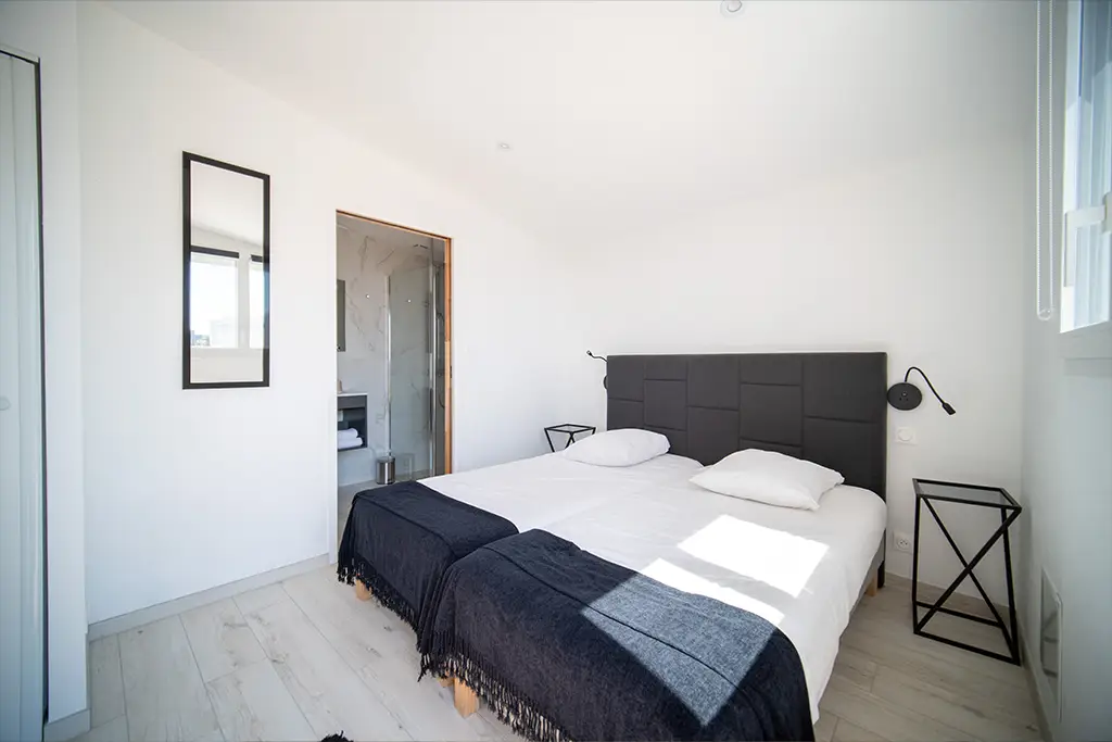 chambre luxe avec vue mer à Les Sables d'Olonne hôtel La Villa Saint Jean